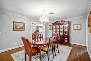 810 Aster St, Katy, TX 77493 - Photo 9