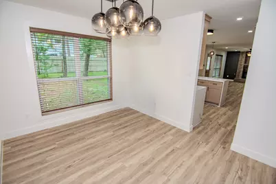 3 Raindream Place, The Woodlands, TX 77381 - Photo 5