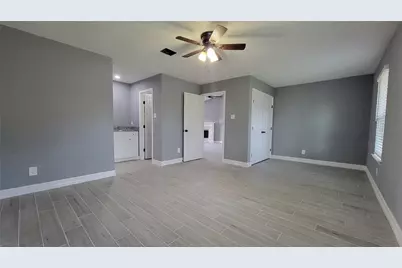 510 Donnacorey Drive, Houston, TX 77013 - Photo 11