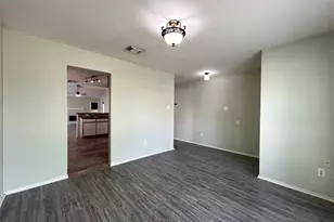 8903 Aspen Pl Dr, Houston, TX 77071 - Photo 5