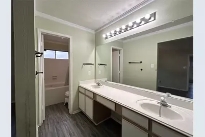 8903 Aspen Place Drive, Houston, TX 77071 - Photo 11