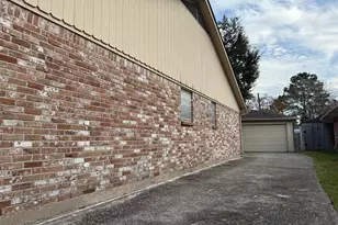 6207 S Braeswood Blvd, Houston, TX 77096 - Photo 7