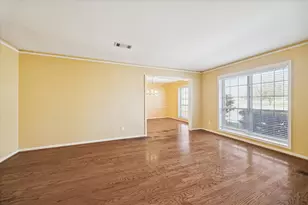 6207 S Braeswood Blvd, Houston, TX 77096 - Photo 9