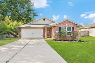 207 Leisure Ln, Montgomery, TX 77356 - Photo 1