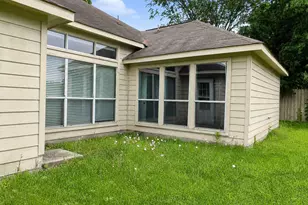 16442 Sylvan Dale Dr, Humble, TX 77346 - Photo 9