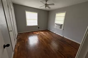 406 Omega, El Campo, TX 77437 - Photo 11