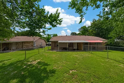 406 W Oak Street, Highlands, TX 77562 - Photo 41