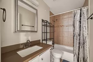 406 W Oak St, Highlands, TX 77562 - Photo 37