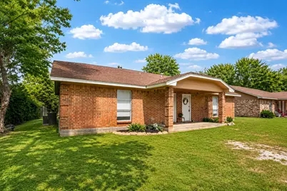 406 W Oak Street, Highlands, TX 77562 - Photo 45