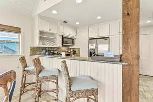 22818 Buena St, Galveston, TX 77554 - Photo 35