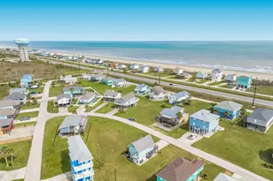 22818 Buena St, Galveston, TX 77554 - Photo 7