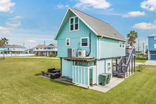 22818 Buena St, Galveston, TX 77554 - Photo 5