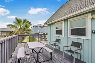 22818 Buena St, Galveston, TX 77554 - Photo 25