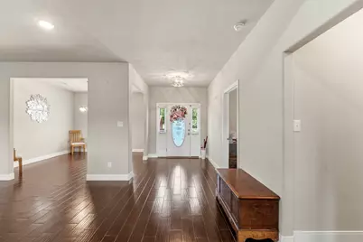 1320 Oregon Street, La Porte, TX 77571 - Photo 7