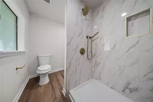 6003 Westover St, Houston, TX 77033 - Photo 23