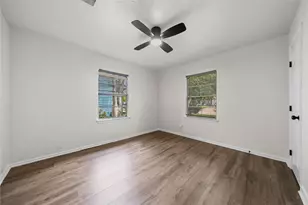 6003 Westover St, Houston, TX 77033 - Photo 17