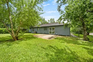 6003 Westover St, Houston, TX 77033 - Photo 7