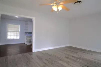 1109 Manor Drive, Victoria, TX 77901 - Photo 3