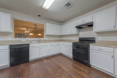 6352 Austinville Drive, Katy, TX 77449 - Photo 17