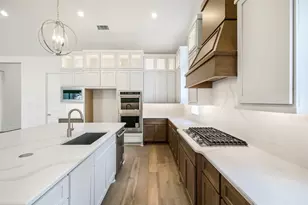 16006 Monterrey Crk Ct, Conroe, TX 77302 - Photo 11