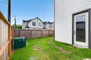 1938 Laverne St, Houston, TX 77080 - Photo 39