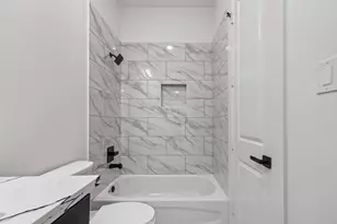1938 Laverne St, Houston, TX 77080 - Photo 23