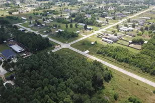 337 County Rd 3568, Cleveland, TX 77327 - Photo 1