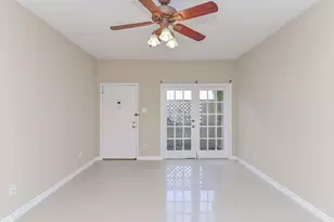 8055 Cambridge St, Houston, TX 77054 - Photo 7