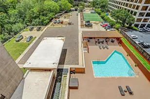 49 Briar Hollow Ln, Houston, TX 77027 - Photo 27