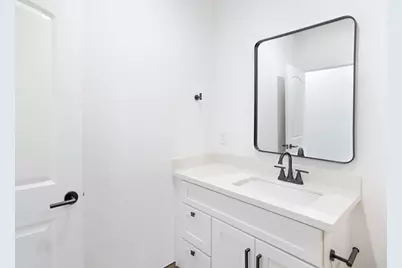 7903 Sunnyhill Street, Houston, TX 77088 - Photo 25