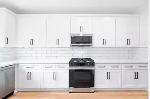 7903 Sunnyhill St, Houston, TX 77088 - Photo 7