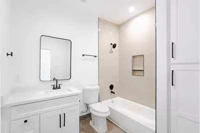 7903 Sunnyhill Street, Houston, TX 77088 - Photo 19