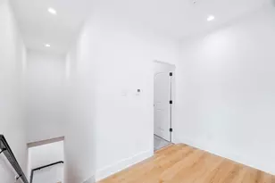 7903 Sunnyhill St, Houston, TX 77088 - Photo 17