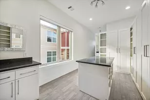 710 Stanford St, Houston, TX 77019 - Photo 17