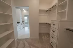 16 Greystone Ct, Angleton, TX 77515 - Photo 29