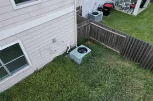 18914 Remington Mill Dr, Houston, TX 77073 - Photo 19