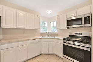 812 Sandringham Dr, Friendswood, TX 77546 - Photo 15