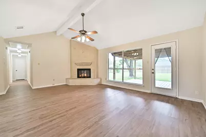 812 Sandringham Drive, Friendswood, TX 77546 - Photo 7