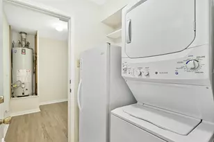 812 Sandringham Dr, Friendswood, TX 77546 - Photo 17