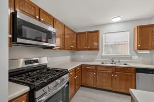 13642 Paxton Dr, Houston, TX 77014 - Photo 17