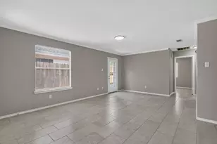 13642 Paxton Dr, Houston, TX 77014 - Photo 11