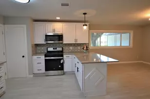4829 Waycross Dr, Houston, TX 77035 - Photo 5