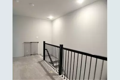 8656 Hollyoaks Creek Lane, Houston, TX 77063 - Photo 13