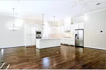 215 Willow Street, Shenandoah, TX 77384 - Photo 7