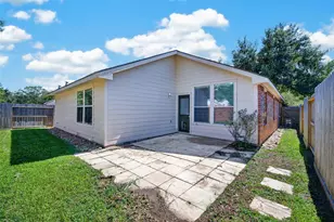 10627 Saratoga Square, Missouri City, TX 77459 - Photo 43