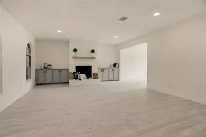 7926 Windy Creek Drive, Houston, TX 77040 - Photo 7