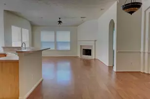 18207 Linden Forest Ln, Katy, TX 77449 - Photo 7