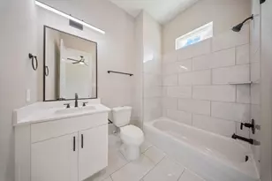 4013 Griggs Rd, Houston, TX 77021 - Photo 9