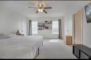 976 Sunmeadow Dr, Beaumont, TX 77706 - Photo 11