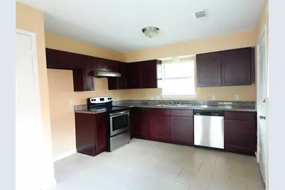 4721 Denmark Street, Houston, TX 77016 - Photo 3